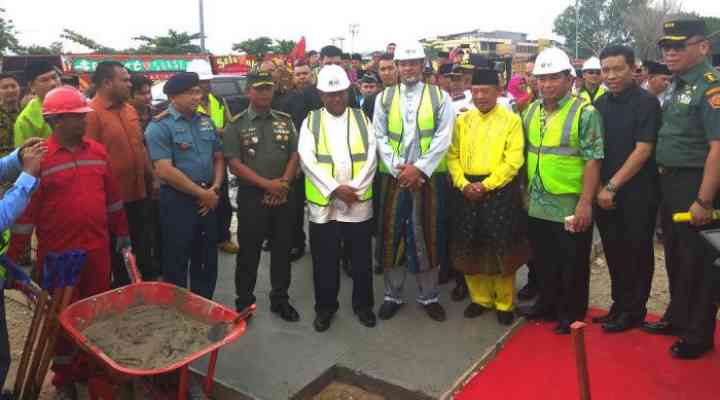 Plt. Gubernur Riau Wan Thamrin Hasyim Hadiri Groundbreaking Flyover.