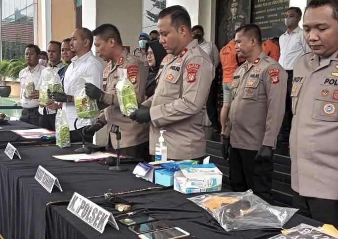 Polres Tangsel Sita Sabu Seharga Rp 9,3 Miliar dari 2 Pengedar Narkoba di Riau