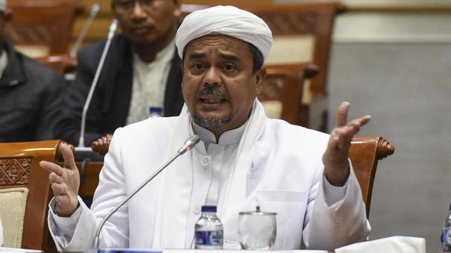 Foto Rizieq Dipajang di Seluruh Kantor Polisi