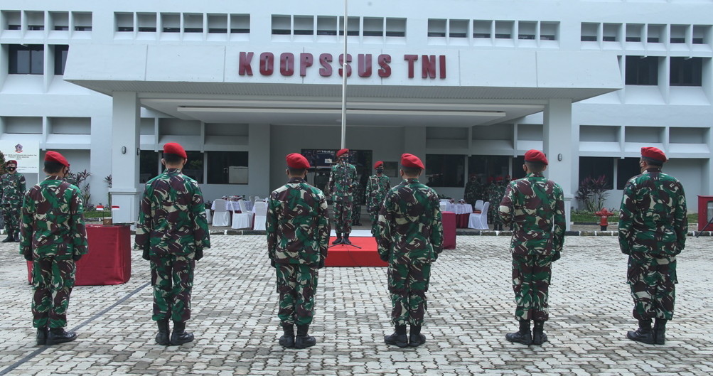 Sertijab Tiga Pejabat Koopssus TNI Berlangsung Hikmat