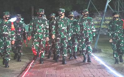 Prajurit Yonif Raider 700/WYC Dikunjungi Panglima