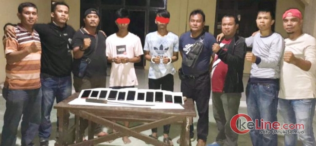 Curi 12 Hp,2 Pelajar Ditanjung Balai Dipegang Polisi