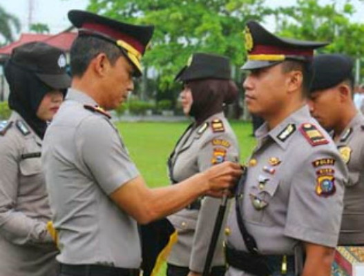 M. Sijabat; Pelayanan Polisi Pada Semua Warga Negara Sama