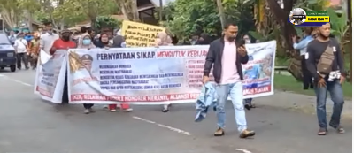 Aksi Damai, Ratusan Mantan Honorer Minta Penjelasan Bupati Meranti