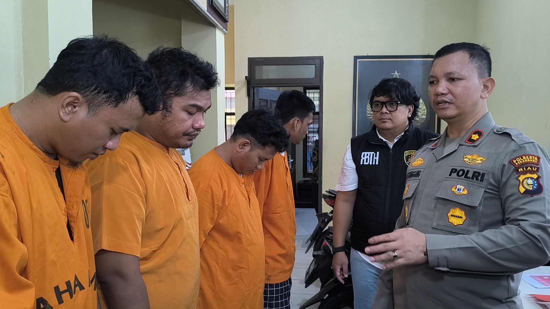 Jadi Pengedar Narkoba, Pecatan Polisi di Pekanbaru Ditangkap