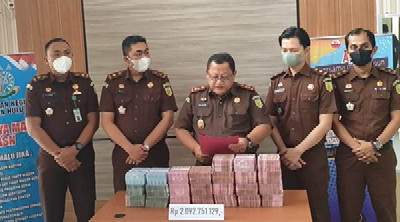 Kejari Sita Rp 2 Miliar dari Dua Tersangka, Dugaan Korupsi Alkes RSUD Rohul