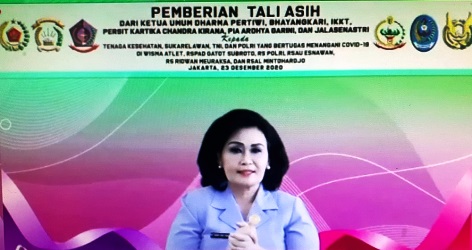 Mengharukan, Relawan Covid-19 Dapat Bansos