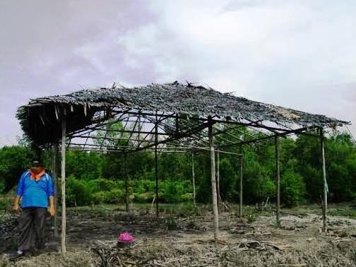 Suku Akit di Kuala Kampar Dambakan Musala dan Guru Mengaji