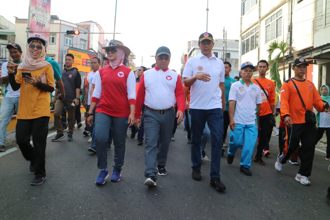 Ribuan Warga Babel Sebutkan Mobil Digiat "FAN WALK" PRB 2019