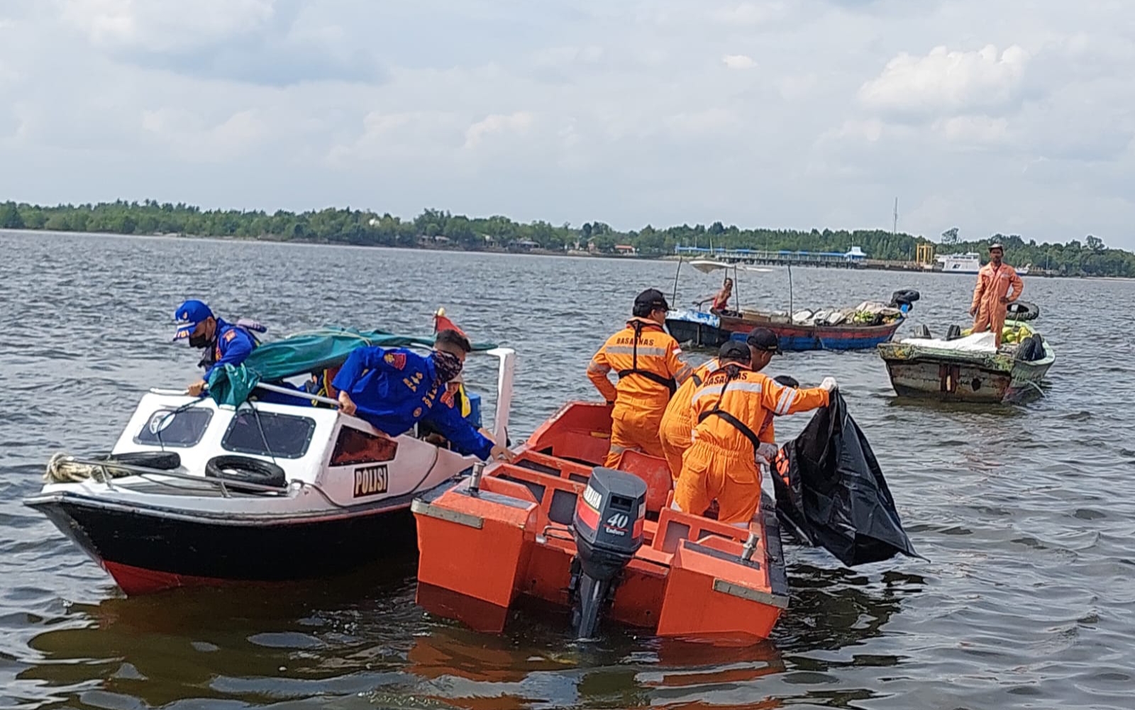 26 Jam Dicari, Bocah Tenggelam di Sungai Dumai Ditemukan Tewas