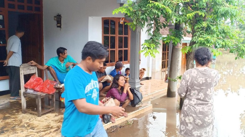 Takut Harta Hilang, Ribuan Warga Madiun Enggan Mengungsi