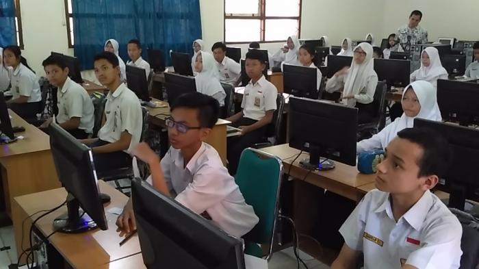 UNBK Hanya Diikuti 12.179 Siswa SMP/MTs di Riau