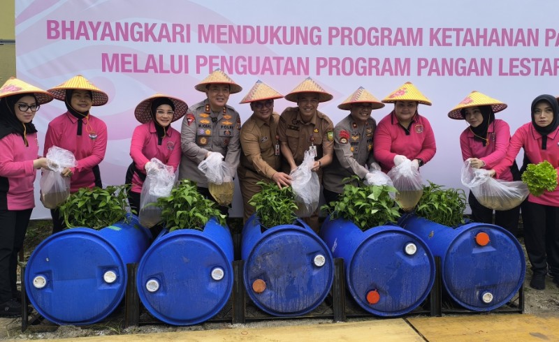 Dukung Ketahanan Pangan, Polda Riau Launching Program Pekarangan Pangan Lestari