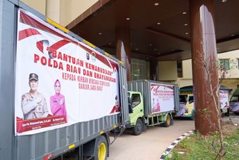 Kapolda Riau Turun Langsung,  Alhamdullilah Bantuan Korban Gempa Cianjur Sampai Malam ini