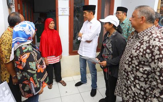 Ribuan Warga Cianjur Kembali Dapat Listrik Gratis