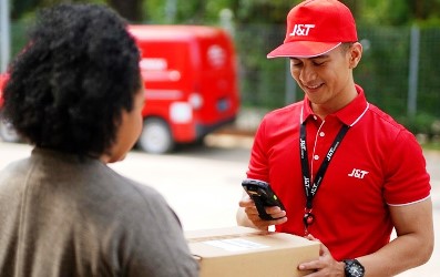 J&T Express Komit Berikan Jadi Jasa Pengiriman Terbaik