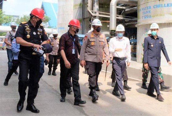 Kapolda Riau Cek Pabrik Minyak Goreng di Dumai, Pastikan Kondisi Dalam Keadaan Normal