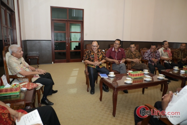 Tanah pekuburan Nasrani Longsor, Warga Pulau Rakyat Menghadap Bupati Asahan