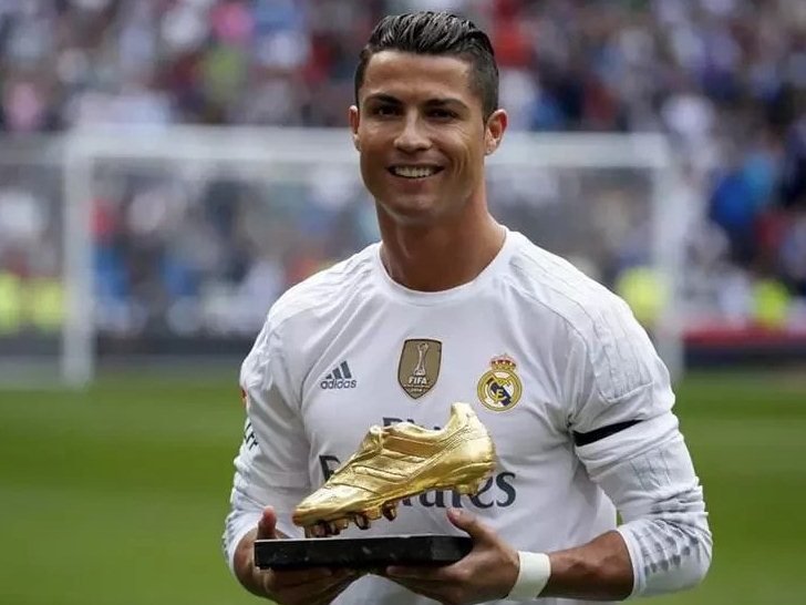 Cristiano Ronaldo Terancam 6 Tahun Penjara