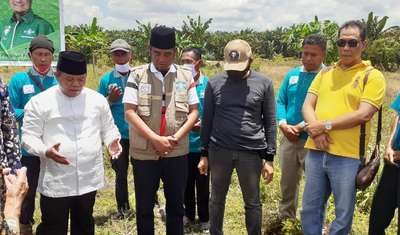 Peletakan Batu Pertama Pondok Pesantren Rusli Al Saadah oleh Ketua Umum STN , KH. Rusli Ahmad, SE