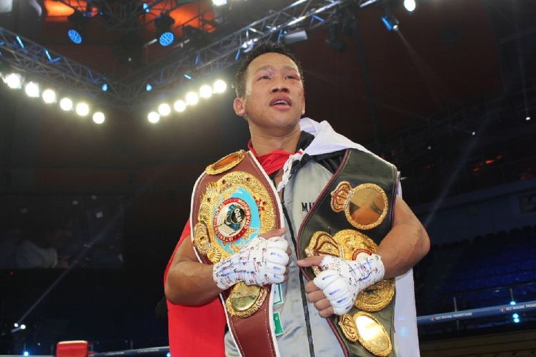 The Next Chrish Jhon Rebut Gelar WBC Internasional Challange