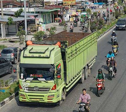 Dishub Kota Pekanbaru Tegaskan Akan Menindak Truk yang Melintas di Jalan Kota