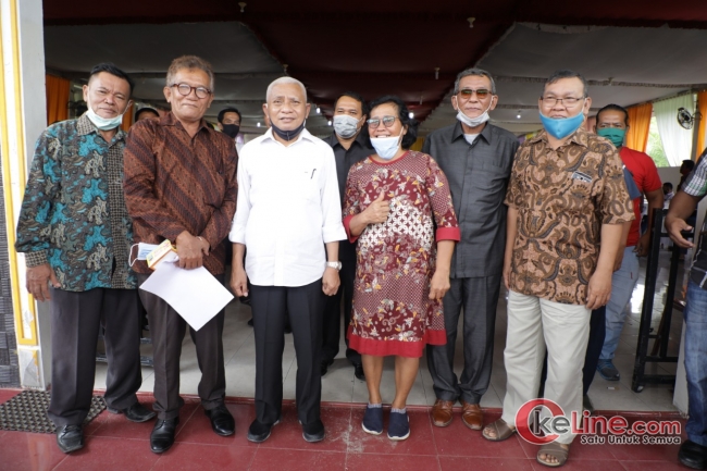 Silaturahmi di Sopo Godang Adian Nalambok, Ini Kata H.Surya