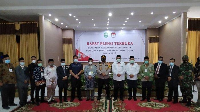 KPU Siak Tetapkan Alfedri - Husni, Pemenang Pilkada Siak 2020