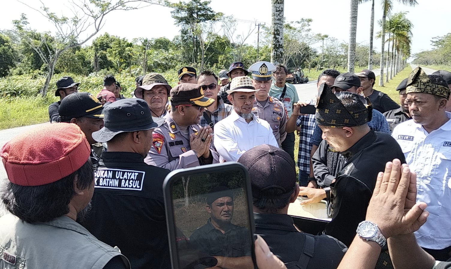 Ada Upaya PK, Warga Tolak Constatering dan Sita Eksekusi Lahan di Siak