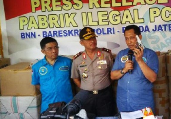 Buwas Meminta Kapolda Jateng Usut Tuntas Senpi Pabrik PCC