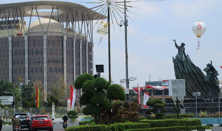 Langit Pekanbaru Membiru. Gubri Cabut Status Pencemaran Udara 30 September