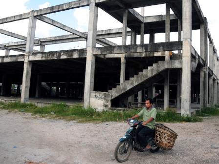 Firdaus Ingin Cik Puan Dibangun Pihak Ketiga