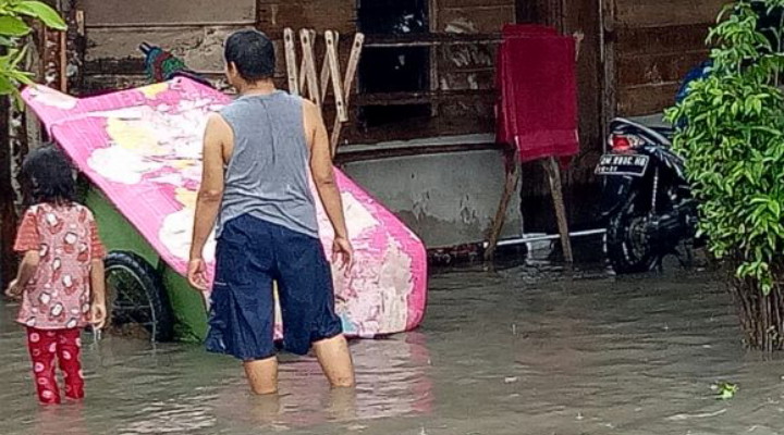 Drainase Buruk, Saat Hujan Sebagian Kota Jambi Kebanjiran