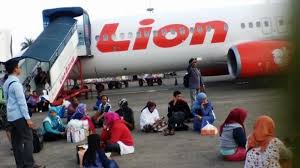 Penumpang Lion Air Tunda Berangkat Karena Auxiliary Power Unit Turun