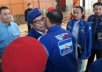 Musda Demokrat Dibuka, Firdaus Langsung Pulang