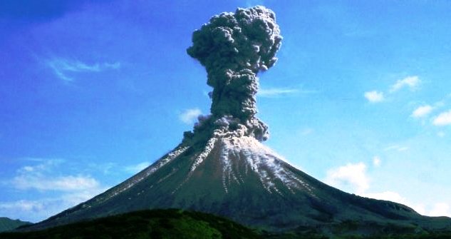 News, Gunung Sinabung Kembali Keluarkan Abu