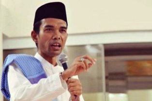 Abdul Somat Tausiyah di Ulang Tahun Kabupaten Siak ke-19