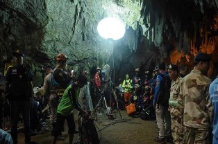 Pengamanan Dilakukan di Gua Chiang Rai Thailand