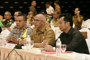 Pj Bupati Inhil Hadiri Rakor dengan Plt Gubri