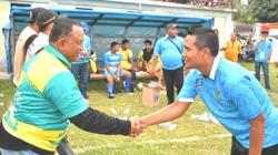 Sekda Kampar Saksikan Langsung Laga Sepak Bola Tim Kampar Vs Tim Dumai, Tim Kampar Menang 1-0