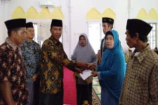 Penyaluran Zakat Tahap III 2018, Baznas Siak Salurkan Rp 4,5 Miliar kepada Mustahiq