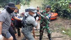 Personel Stasiun Bakamla Sambas Temukan 1 Korban Kecelakaan Kapal di Bengkayang