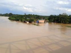 Curah Hujan Terus Meningkat. Timsar di Terjunkan Evakuasi Korban Banjir