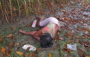 Wanita Kulit Sawo Matang Ditemukan Tergeletak Di Irigasi Sungai