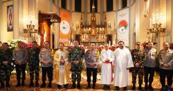 Panglima TNI Tinjau Pengamanan dan Misa Natal