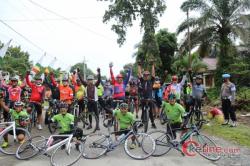 Untuk Menyehatkan Badan, Kapolda Sumut Lakukan Gowes Start Polsek Bandar Pulau 