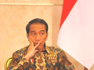 Masalah Rangkap Jabatan, Jokowi Dinilai Langgar Komitmennya