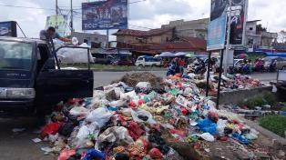 Awas! Buang Sampah Sembarangan di Pekanbaru Langsung Ditilang