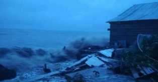 Donggala Dihantam Gelombang Tsunami