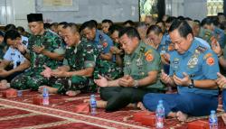 Markas Besar TNI Gelar Acara Ceramah Rohani